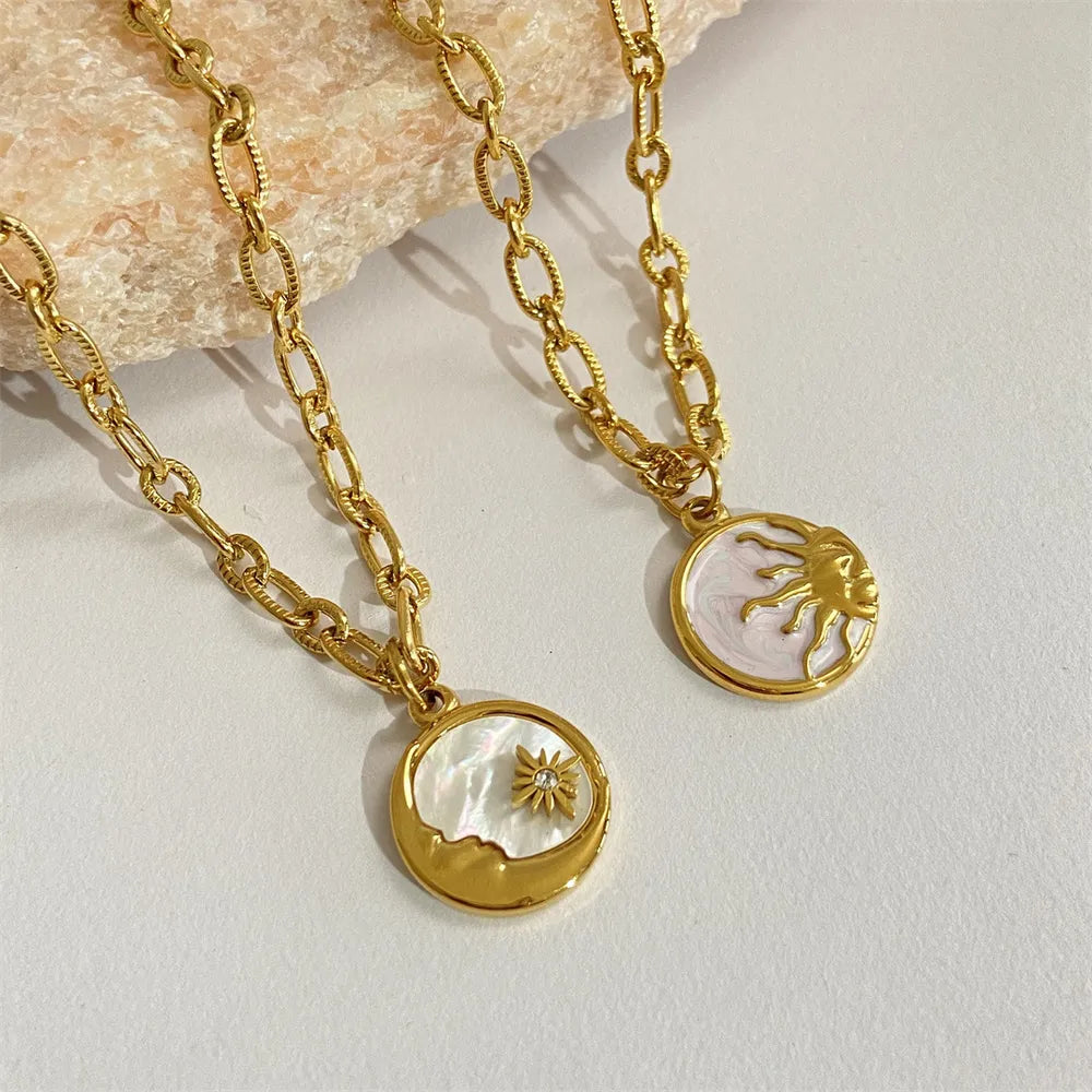 Hina & Fetu Necklace – Gold-Plated Titanium Steel