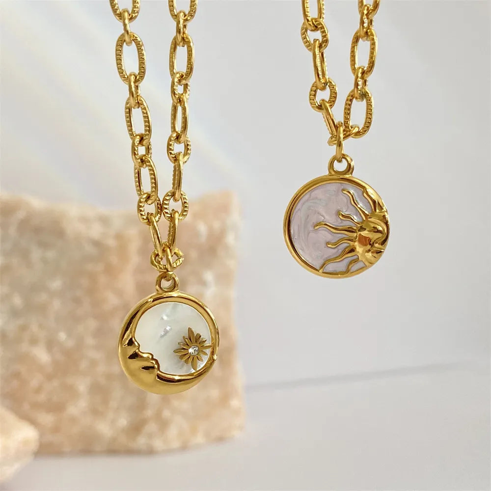 Hina & Fetu Necklace – Gold-Plated Titanium Steel