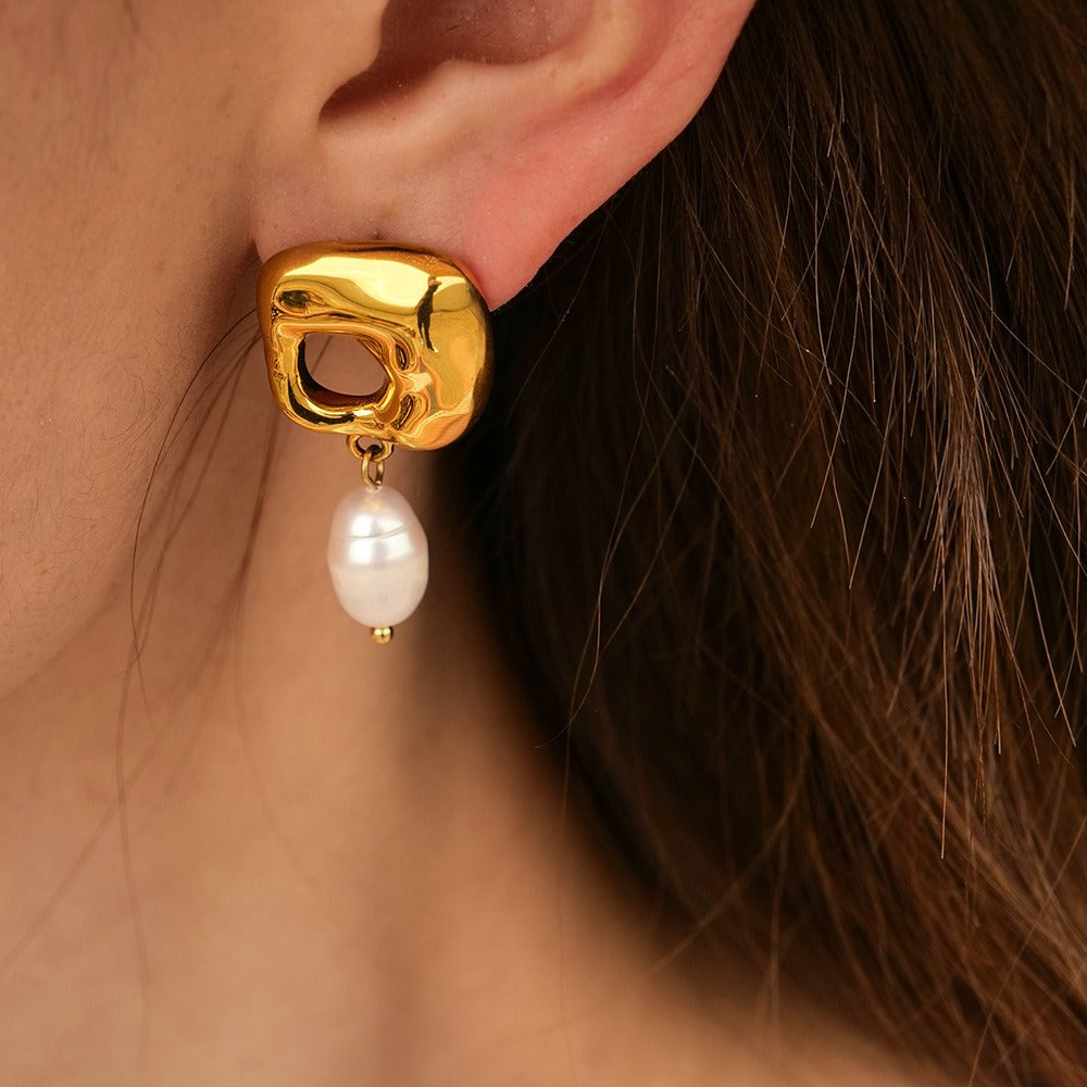 Vai Ura Earrings – Stainless Steel & 18K Gold Plated